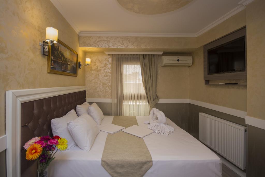 Hotel Bestur Истанбул Екстериор снимка